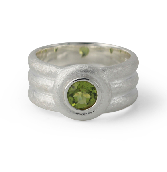 Silberring mit 6mm Peridot