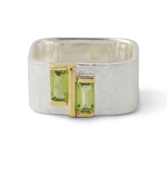 Silberring mit 2x 6x3mm Peridot, 18ct vergoldet